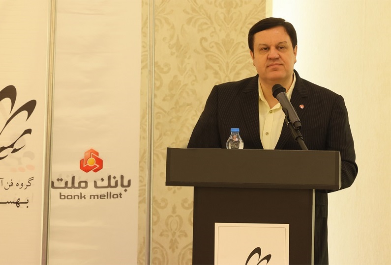 مدیرعامل بانك ملت در جمع مدیران حوزه فناوری اطلاعات: محصولات جدید بانك ملت بر پایه فناوری های نوین و متكی بر دانش نخبگان كشور است